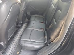 Tesla Model Y Rear-Wheel Drive - ფოტო 17