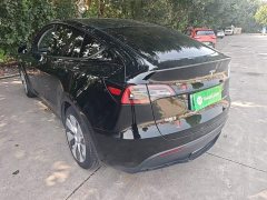 Tesla Model Y Rear-Wheel Drive - ფოტო 5
