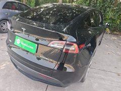 Tesla Model Y Rear-Wheel Drive - ფოტო 7