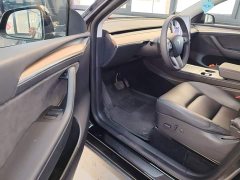 Tesla Model Y Standard Range RWD - ფოტო 16
