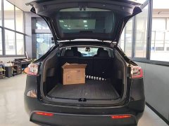 Tesla Model Y Standard Range RWD - ფოტო 19