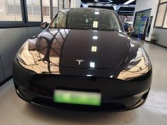 Tesla Model Y Standard Range RWD - ფოტო 3