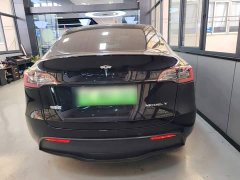 Tesla Model Y Standard Range RWD - ფოტო 6