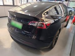Tesla Model Y Standard Range RWD - ფოტო 7