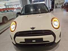 BMW MINI 1.5T COOPER Artist - ფოტო 3