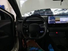 Hyundai EO Yige Two-Wheel Drive TECH 64.2kWh - ფოტო 11
