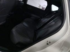 Hyundai EO Yige Two-Wheel Drive TECH 64.2kWh - ფოტო 17