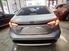 Toyota Corolla Hybrid 1.8H E-CVT Luxury - ფოტო 6