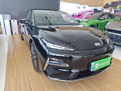 Geely Galaxy Xingyao 8 130km EM-i Flagship - ფოტო 4