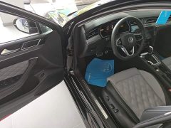 Volkswagen Magotan 2 Million Units Commemorative Edition 280TSI DSG Leading Type - ფოტო 16