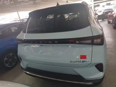 Wuling Xingchen 2022 2.0L DHT Electric Speed Edition - ფოტო 6