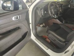 Volvo XC40 T4 AWD Smart Remote Sport Edition - ფოტო 16