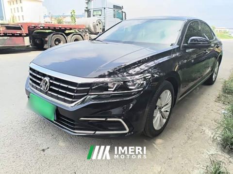 2021 Volkswagen Passat 330TSI Elite