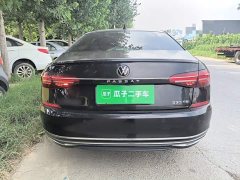 Volkswagen Passat 330TSI Elite - ფოტო 6