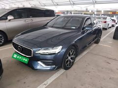 Volvo S60 B4 Smart Luxury Edition - ფოტო 1