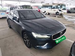 Volvo S60 B4 Smart Luxury Edition - ფოტო 4