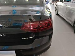 Volkswagen Magotan 2 Million Units Commemorative Edition 280TSI DSG Leading Type - ფოტო 8