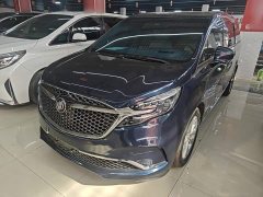 Buick GL8 Avenir Four-Seat Premium Edition - ფოტო 2