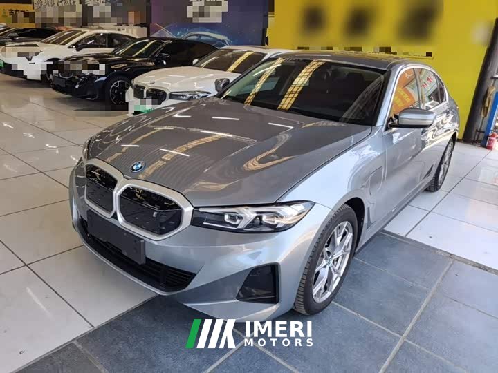 BMW i3 eDrive 35 L