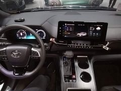 Toyota Sienna 2024 2.5L Hybrid Premium - ფოტო 10