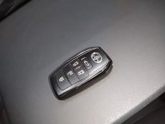 Toyota Sienna 2024 2.5L Hybrid Premium - ფოტო 9