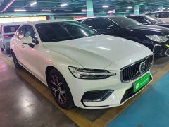 Volvo S60 2025 B4 Smart Luxury Edition - ფოტო 4
