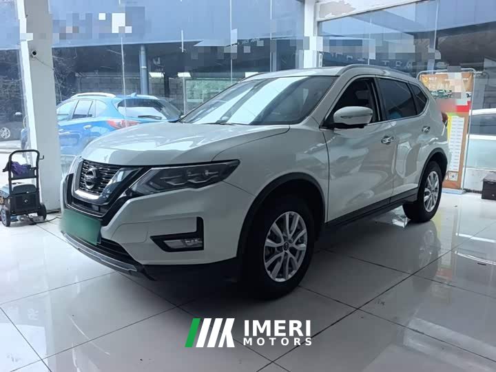 Nissan Qashqai Classic 2.0L FWD Smart Connect Premium Edition