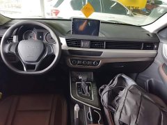 Dongfeng Fenghang T5 2022 Prosperity Edition 1.5T Automatic Dream-Chasing 5-Seater - ფოტო 10