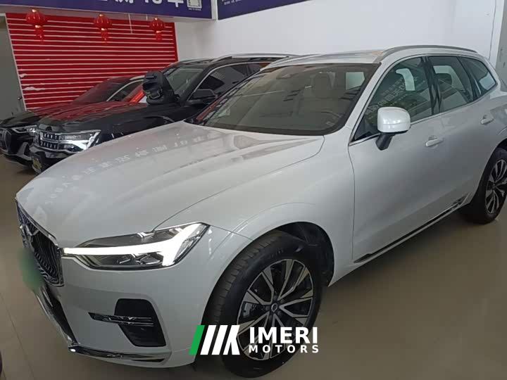 Volvo XC60 B5 AWD Smart Remote Luxury Edition