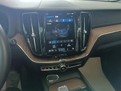 Volvo XC60 B5 AWD Smart Remote Luxury Edition - ფოტო 13