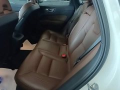 Volvo XC60 B5 AWD Smart Remote Luxury Edition - ფოტო 17