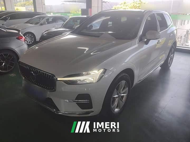 Volvo XC60 B5 AWD Smart Luxury Edition