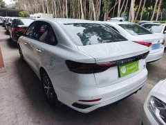 Geely Emgrand 2022 4th Generation 1.5L CVT Elite - ფოტო 5