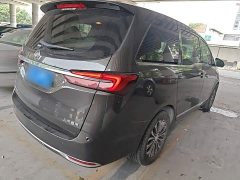 Buick GL8 Land Business Class 652T Premium - ფოტო 7