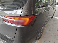 Buick GL8 Land Business Class 652T Premium - ფოტო 8