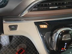 Buick GL8 Land Business Class 652T Premium - ფოტო 9