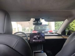 Tesla Model Y Rear-Wheel Drive - ფოტო 18