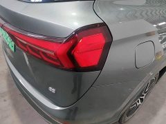 AITO Blue Electric E5 2023 1.5L DE-i 100KM Premium 7-Seater - ფოტო 8