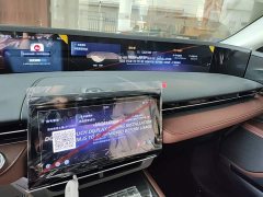 Lincoln Explorer 2.0T AWD Elite - ფოტო 13