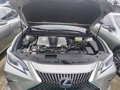 Lexus ES 2020 300h Excellence - ფოტო 20