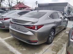 Lexus ES 2020 300h Excellence - ფოტო 7