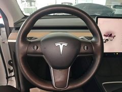 Tesla Model Y Rear-Wheel Drive - ფოტო 11