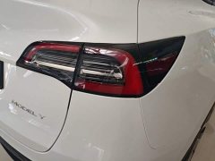 Tesla Model Y Rear-Wheel Drive - ფოტო 8