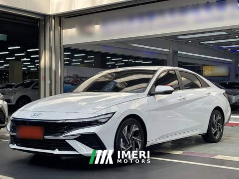 2024 Hyundai Elantra 1.5L CVT Luxury