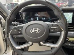 Hyundai Elantra 2023 1.5L CVT Luxury - ფოტო 5