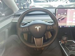 Tesla Model Y Rear-Wheel Drive - ფოტო 11