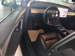Tesla Model Y Standard Range RWD - ფოტო 16