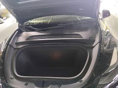 Tesla Model Y Standard Range RWD - ფოტო 20