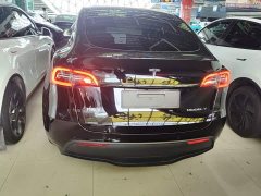 Tesla Model Y Standard Range RWD - ფოტო 6