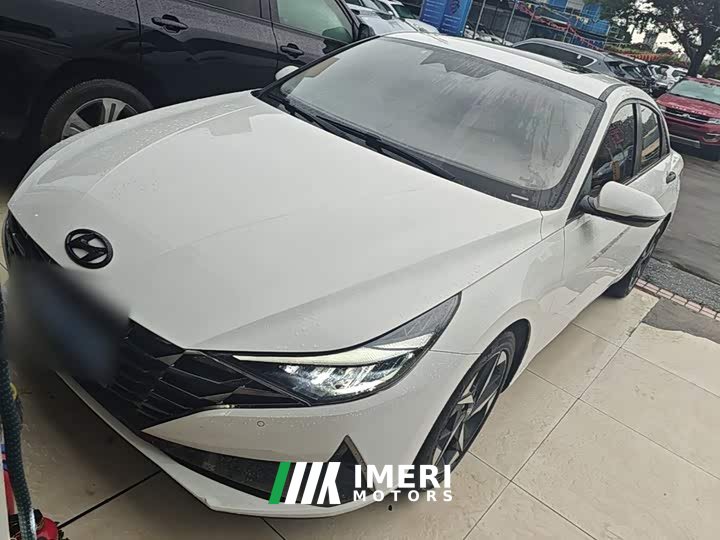 Hyundai Elantra 2022 1.5L CVT Luxury - ავტომობილი ჩინეთიდან